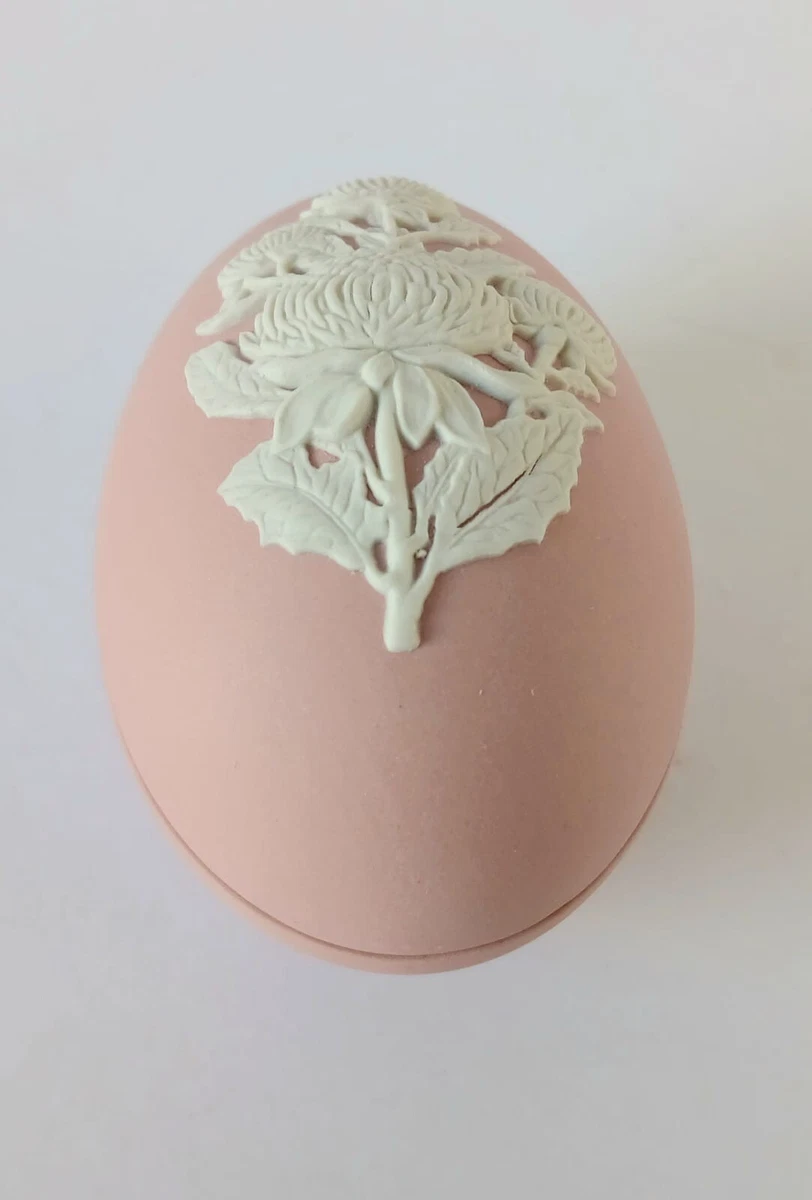 Wedgwood Jasper Pink Australian Waratah Egg Trinket Box - jasperware