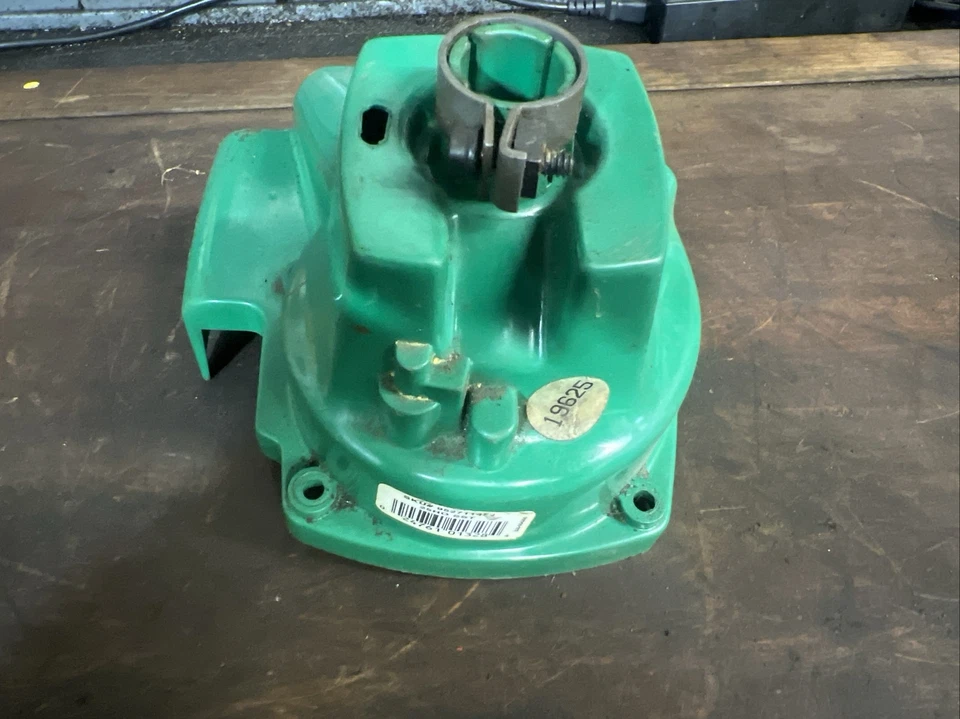 Feather Lite Pull SST 25 HO Starter Recoil Rewind Housing Assembly (Used) - Image 4 of 4