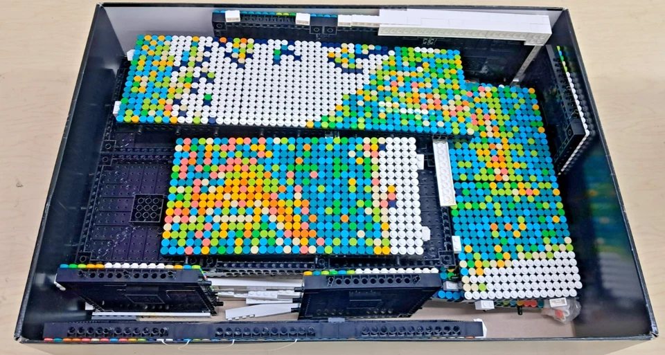 Lego Art World Map #31203 (Retired Set) - Image 2 of 4