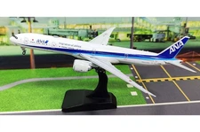 AV4213 Aviation 400 777-300ER 1/400 Model JA795A ANA w/Stand
