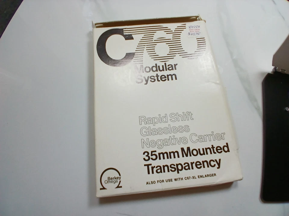 C67 c760 2x2" Soporte Deslizante Montado con Caja Original. DIAPOSITIVAS Experiment en blanco y negro  Foto 3 de 4