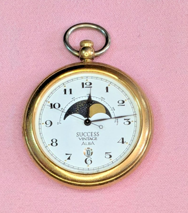 SEIKO V338-0010 Tested Pocket Vintage Watch Gold Tone Phase ALBA SUCCESS Moon - vintagewatches.pk