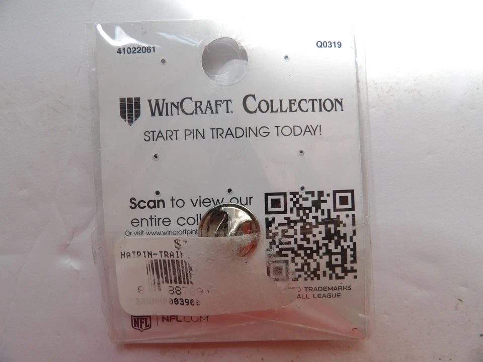 NFL Cleveland Browns Pin Commemorating 1946 Inaugural Season Berea, OH BRAND NEW - Image 2 of 2