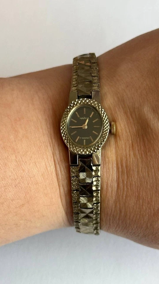 Reloj Chaika Mujer Vintage URSS - Esfera Negra, 17 Joyas, Reparado, Funciona Foto 3 de 4