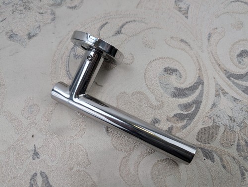 Philadelphia 19MM Dia. Lever ON Concealed FIX Sprung Round Rose - Picture 3 of 5