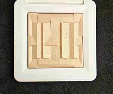 NEW Haus Labs By Lady Gaga Peach Quartz Vegan Animal CrueltyFree Highlighter