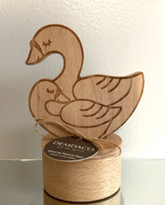 Demdaco Baby Swan Nursery Musical Box 6.5  Natural Wood Grandchild Grandma NEW