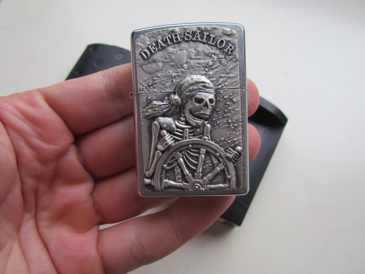 VTG RARE 2007 ZIPPO POCKET LIGHTER DEATH SAILOR EMBLEM SKELETON