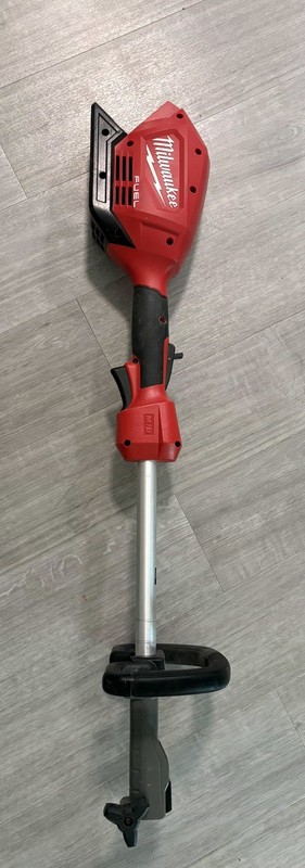 MILWAUKE M18 POWER HEAD # 2825-20 * USED IN GOOD CONDITION