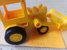 Lego Duplo 3272 Incomplete Bulldozer Only Scoop on the Road Bob the Builder