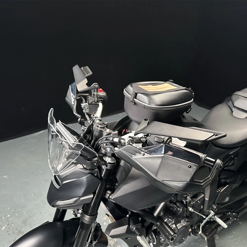 Protector de mano de manillar protector contra choques cubierta para YAMAHA MT-07 / Y-AMT 2025 Foto 3 de 4