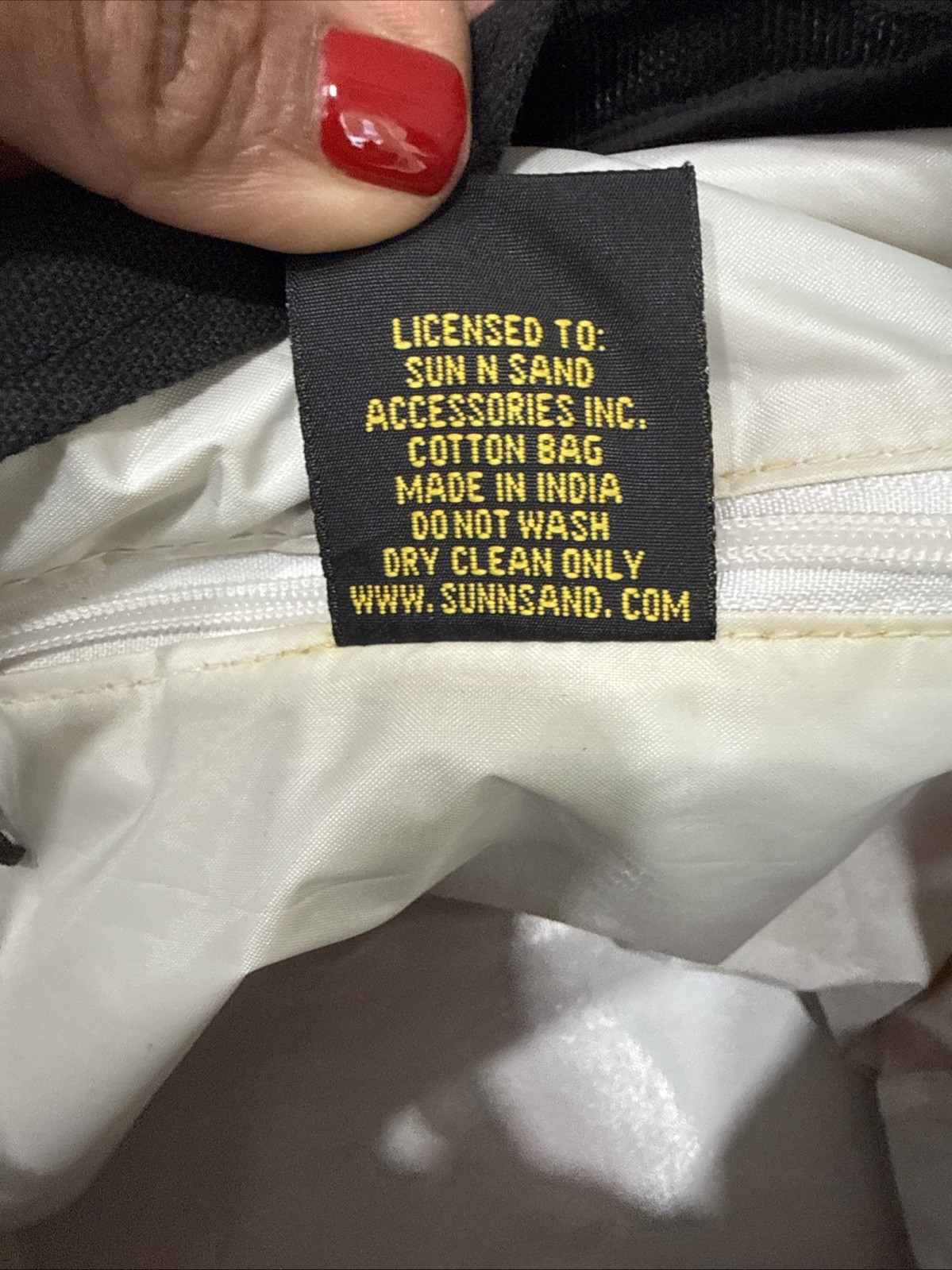 Laurel Burch Sun N Sand Large Tote Hearts Friends People Faces Rope Art Bag