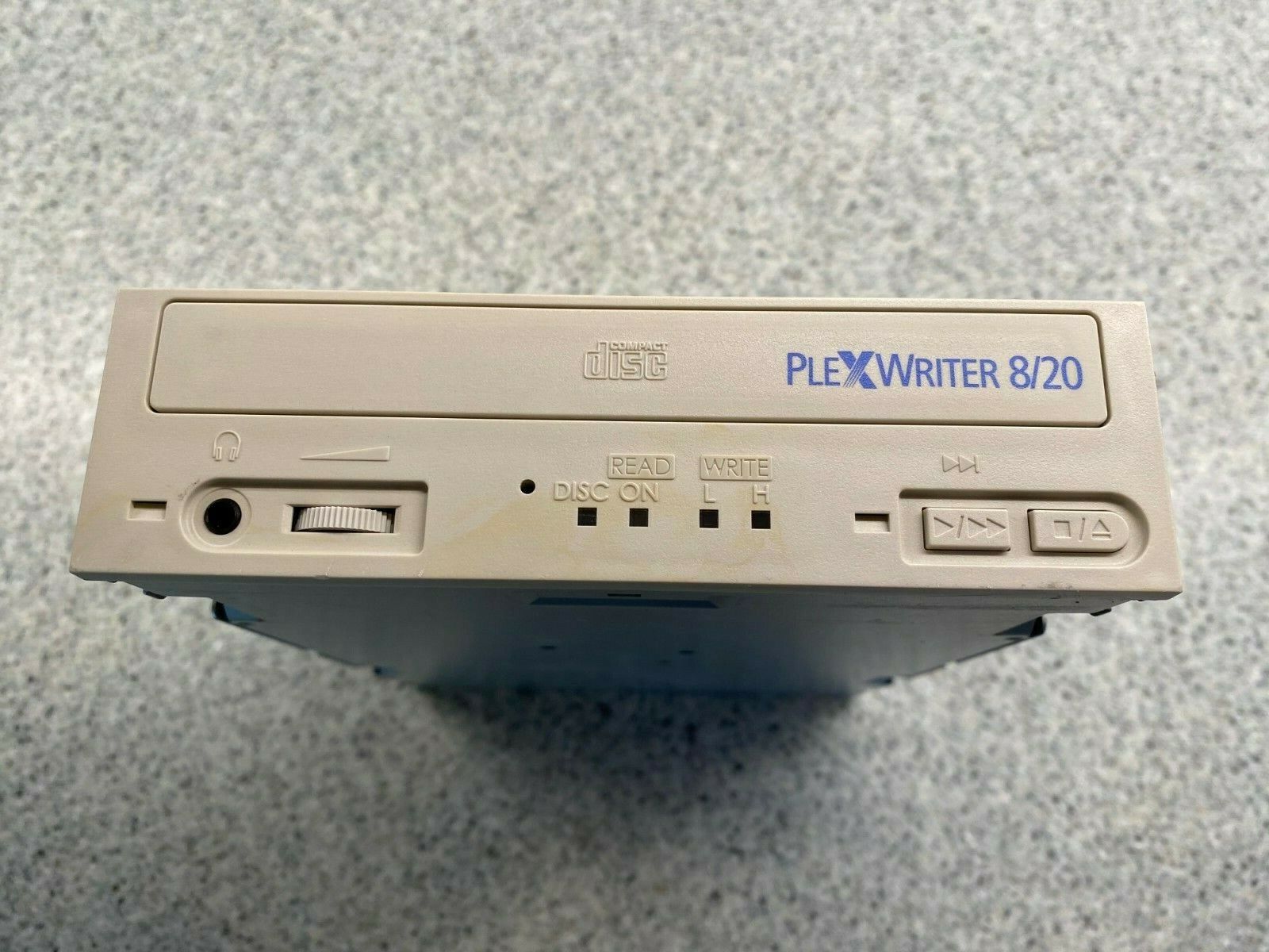 PLEXTOR PX-R820Ti Internal PLEXWRITER 8/20 SCSI CD-R