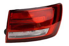 Heck Leuchte Rückleuchte passend für Audi A4 8W 05/15-09/18 außen Rechts Halogen