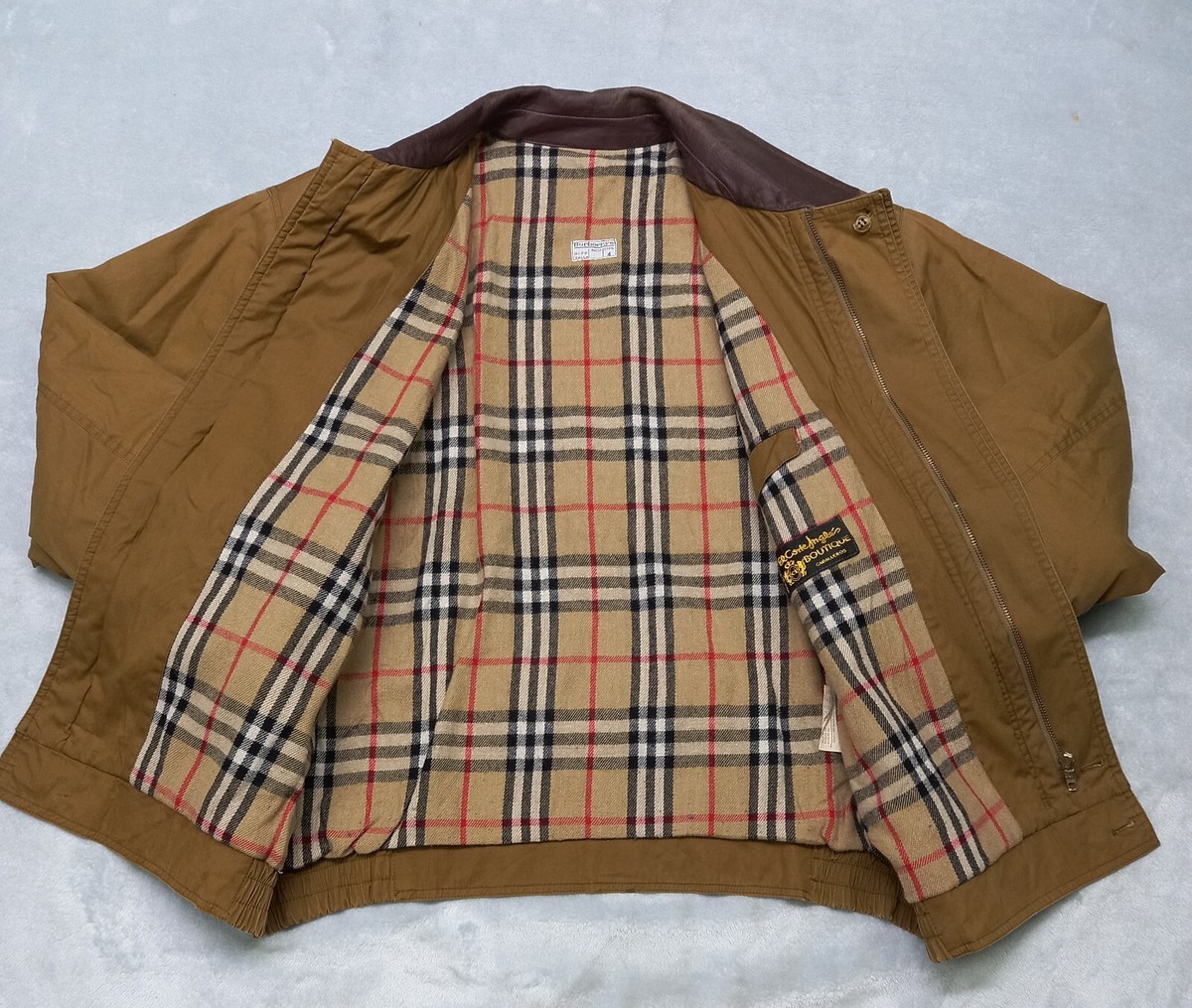 VINTAGE BURBERRY 80s Cotton Bomber Jacket Wool Lined Nova VINTAGE BURBERRY 80s Cotton Bomber Jacket Wool Lined Nova