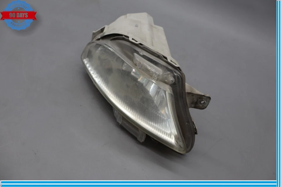 07-09 Lexus LS460 LS460L Front Right Side Bumper Fog Light Lamp Assembly Oem - Image 3 of 4