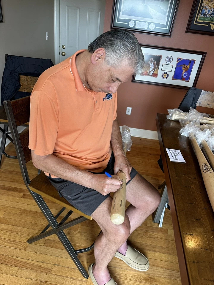 Murciélago autografiado John Candelaria con 4 inscripciones - Candy Man, We Are Family, etc. Foto 2 de 2