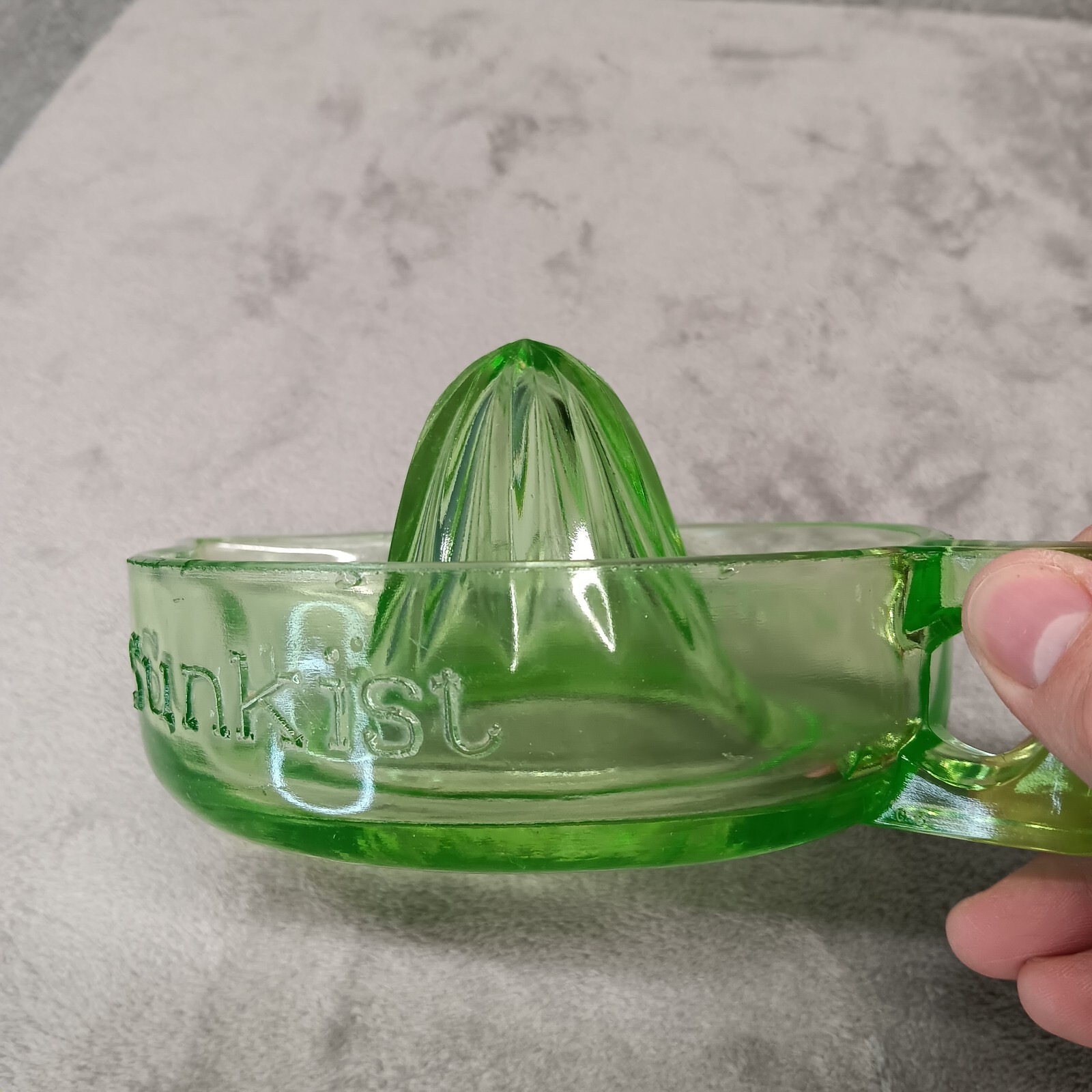 Sunkist Green Uranium Glass Citrus Orange Lemon Juicer USA Depression Era