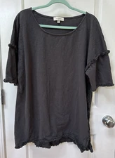 Umgee Top Womens XL Gray Fringe Trim Boxy Boho Beachy Lagenlook Distressed Spot