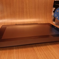 Wacom DTH-1152 Interactive Pen Display 10.1 Inch Touchscreen Tested Working