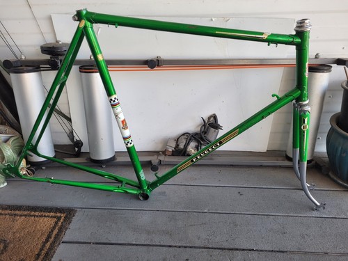 Vintage Peugeot UO8 Frameset 25" Lugged Steel Frame & Fork 1970s Green