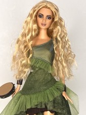 Vintage 2003 Mattel Barbie Shakira Green Awards Dress Doll Y2k No Box