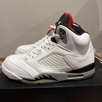 Air Jordan 5 Retro White Cement Men s Shoe Size 9 White 136027-104 Dead Stock