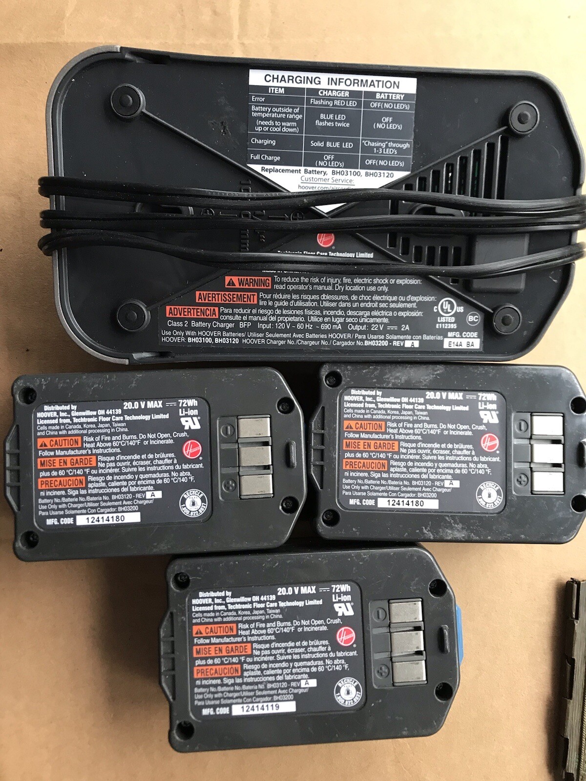 Lot 3 Hoover Vacuum 20V Lithium Life Battery BH03120 & Charger BH032200 Liion eBay