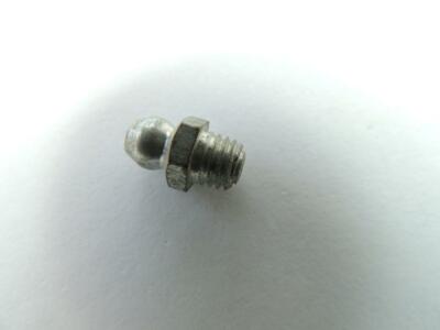 60-1841 New Triumph Grease Zerk Nipple S64d