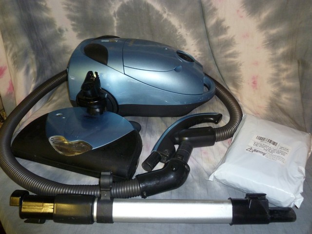 simplicity vacuum s24