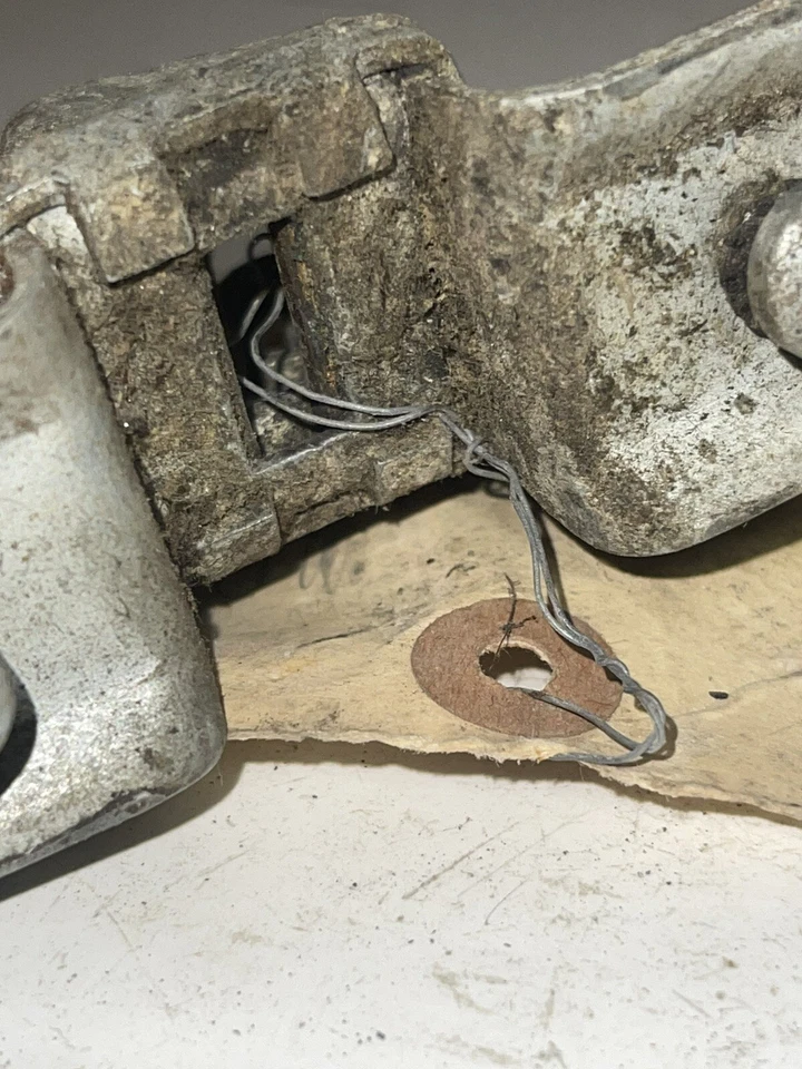 Rolha de verificação de porta VW Volkswagen Bug Super Beetle conversível 1962-1979 - Imagem 4 de 4