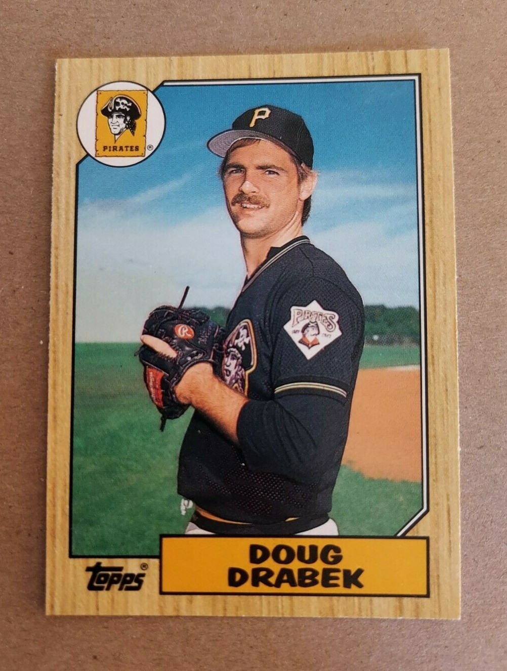 1987 TOPPS TRADED SERIES 29T DOUG DRABEK (P) Baseball Card Pittsburgh Pirates