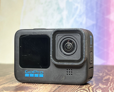 GoPro HERO11 Black 5K Video 23MP Action Camera - Won t turn on, fix me 