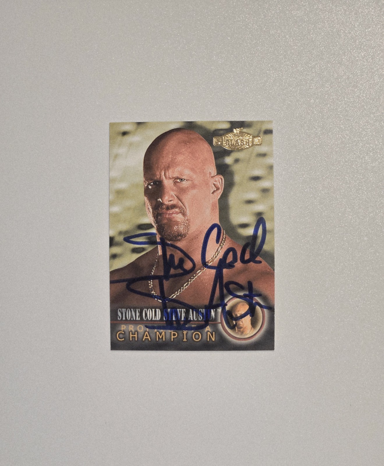 Stone Cold Steve Austin Auto 2001 Fleer WWF Clash Profile of a Champion view 2