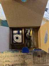 Olympus FE FE-210 7.1MP Digital Camera Silver With Box Cords And Disc - Tested