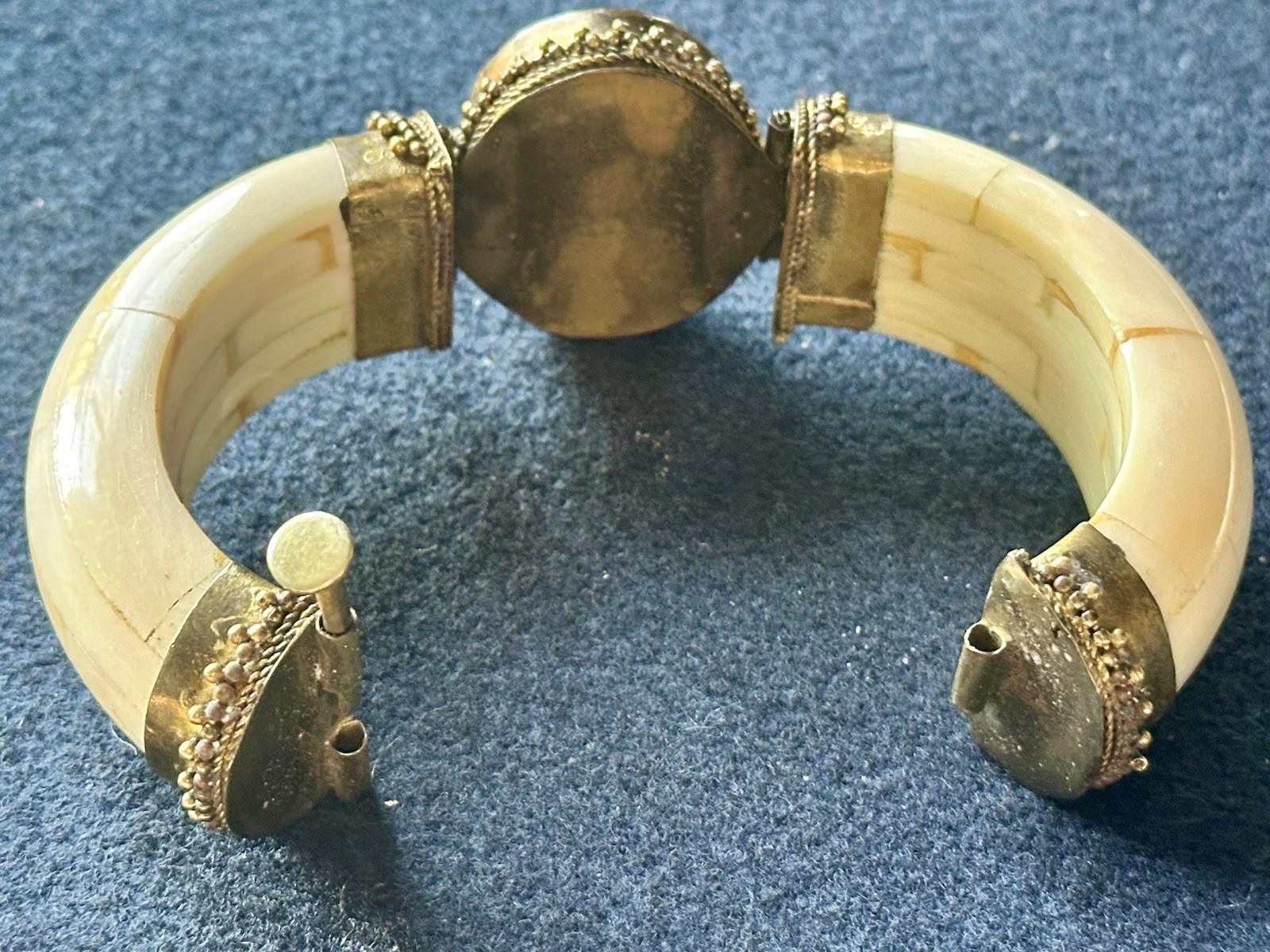 Handcrafted Bone Bangle Bracelet Brass Detail Gre… - image 6