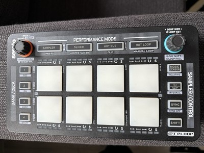 Reloop Neon Serato DJ pro Controller stems, Cues, Samples, Loop