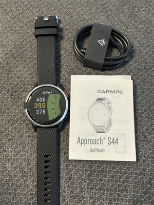 Garmin Approach S44 Golf GPS Golf Watch with PinPointer, AMOLED Display ...