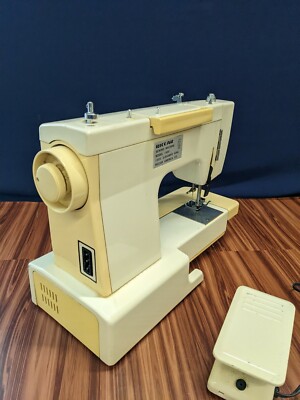 RICH MORE 1998年 ６１号から2008年 100号までの４０冊 Riccar Free Arm Sewing Machine 1900 Zig Zag Manual Pedal