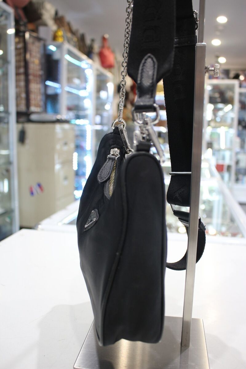 Prada Re-Edition 2005 Nylon Bag Black with Chain | eBay Prada Re-Edition 2005 Nylon Bag Black with Chain | eBay