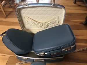 nesting luggage set
