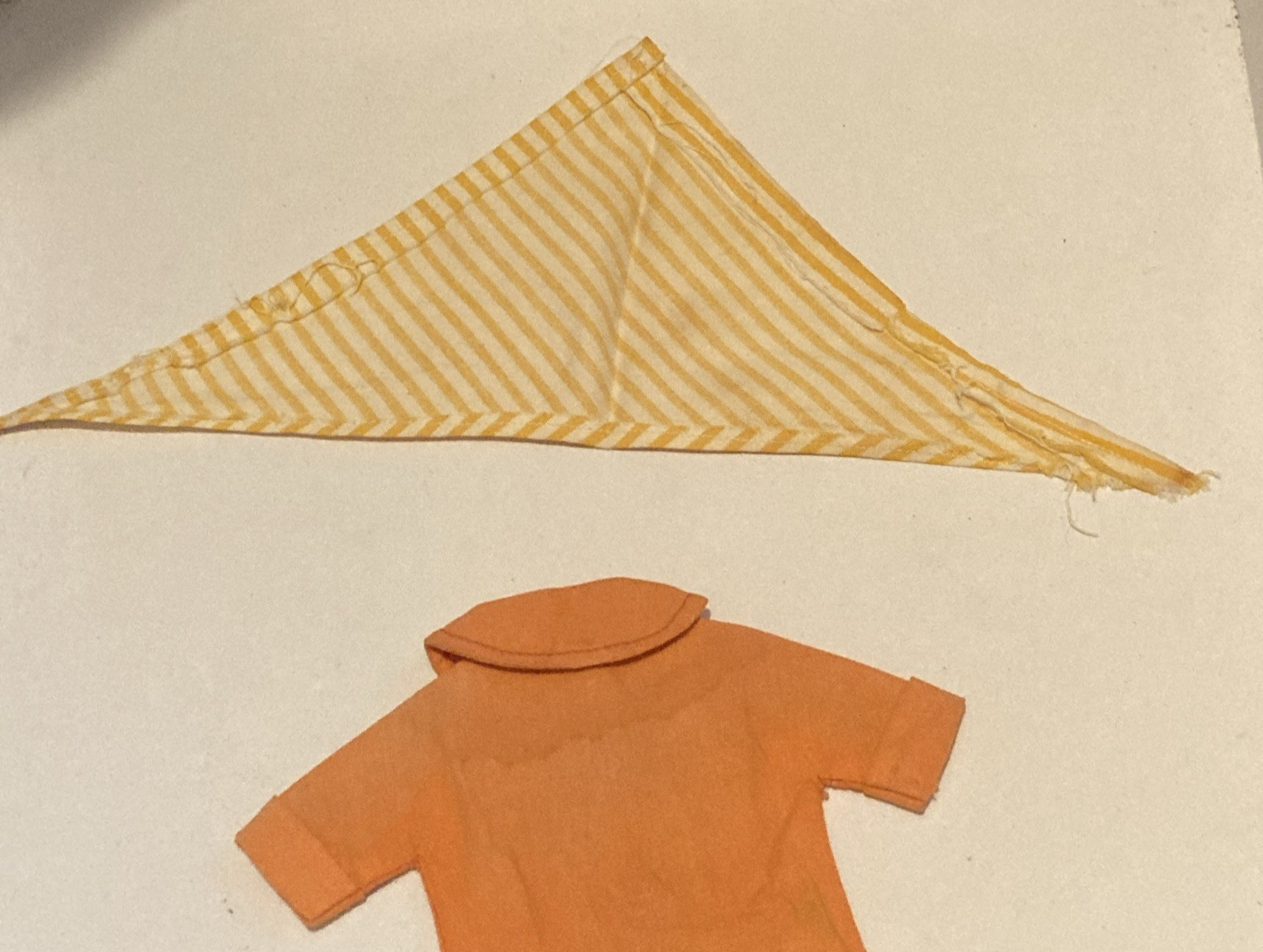 Rare Pedigree Sindy Doll's 1968 "Housework" Blouse & Variation Scarf 5