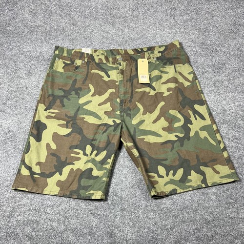 Levis Shorts Mens 46 Camo Green 11” Inseam 569 Pockets Loose Fit Hunting