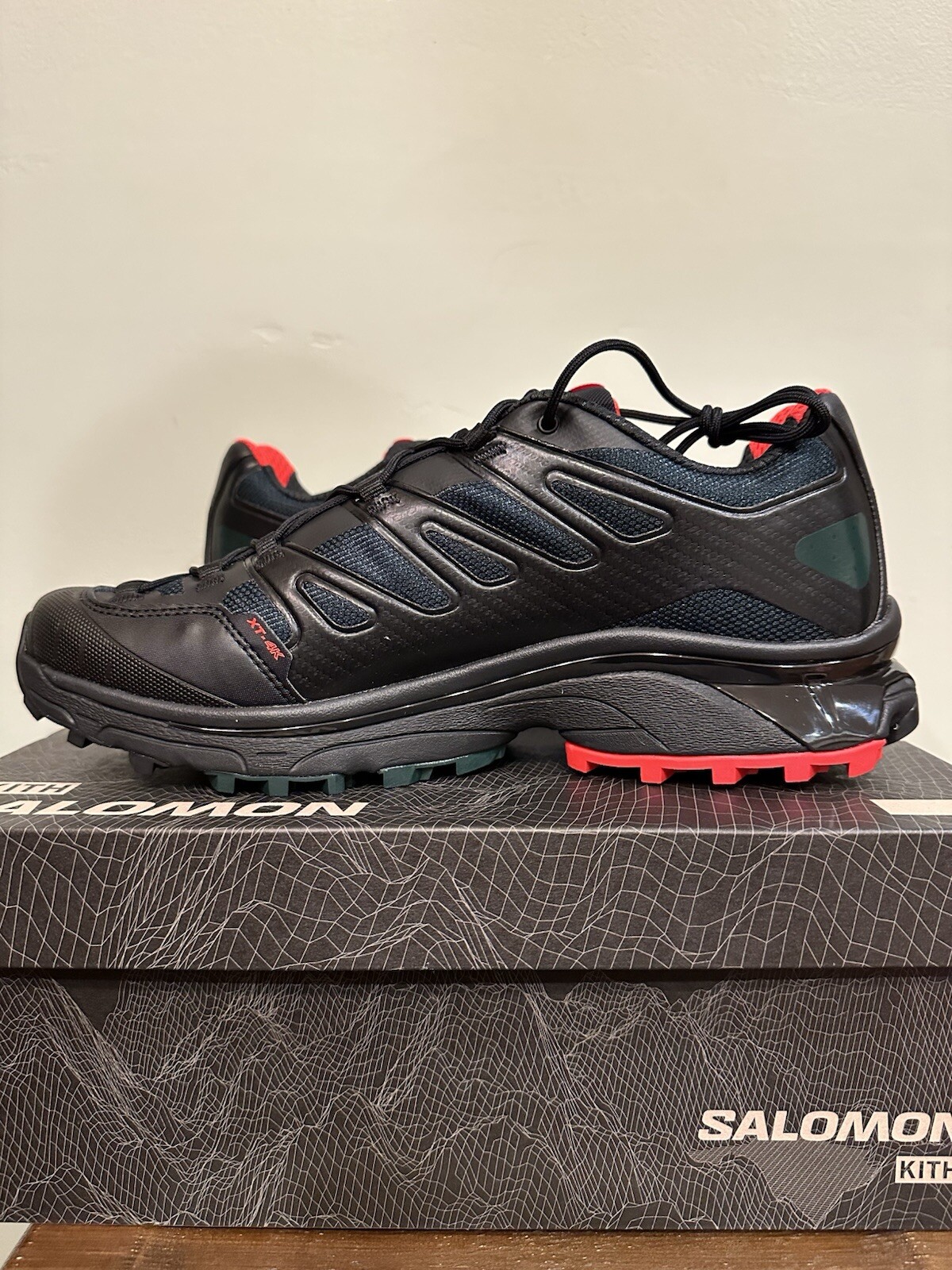 Kith for Salomon XT 4K uomo taglia 10 5 nero scarabeo rosso fuoco nuovo con scatola