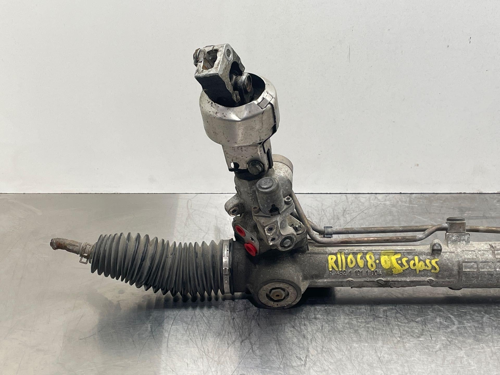 03-06 MERCEDES BENZ W211 E500 Wagon V8 Power Steering Rack and  