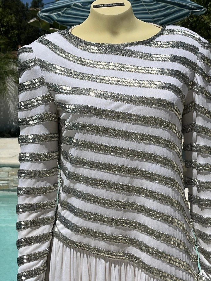 Vestido vintage años 80 Giorgio Beverly Hills adornado dobladillo asimétrico mediano Foto 2 de 4