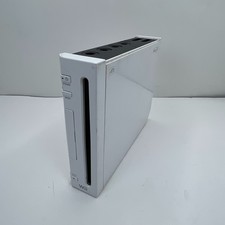 White Nintendo Wii RVL-001 (USA) GameCube Compatible Console Only