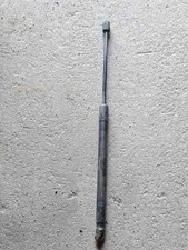 Verin de hayon / de capot Audi 70