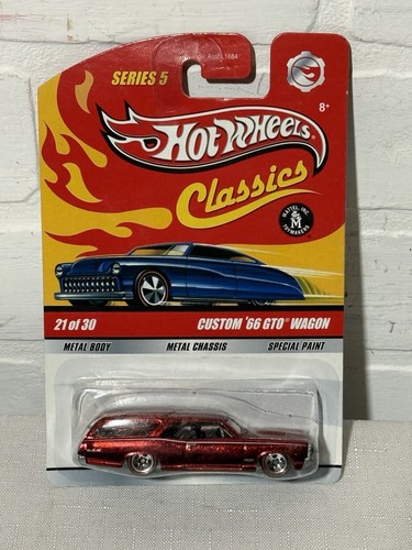 Hot Wheels Classics Custom ‘66 GTO Wagon Red Series 5