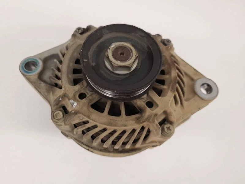 Alternador Chrysler PT Cruiser 2006-2010 05033343AA        Foto 2 de 4